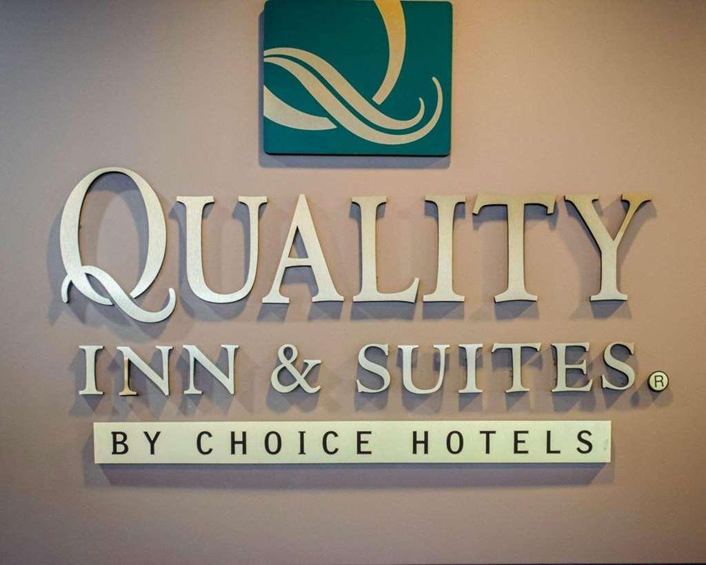 Quality Inn & Suites At Airport Blvd I-65 Мобил Интерьер фото